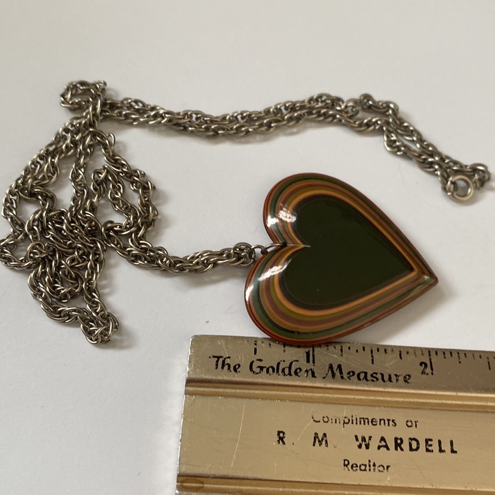 Glass Heart Necklace - Picture 4 of 4